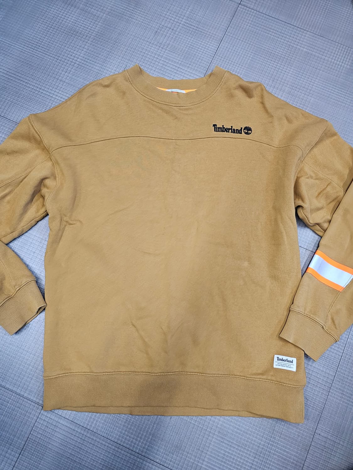 팀버랜드 스웨트 맨투맨 티셔츠 상품이미지2