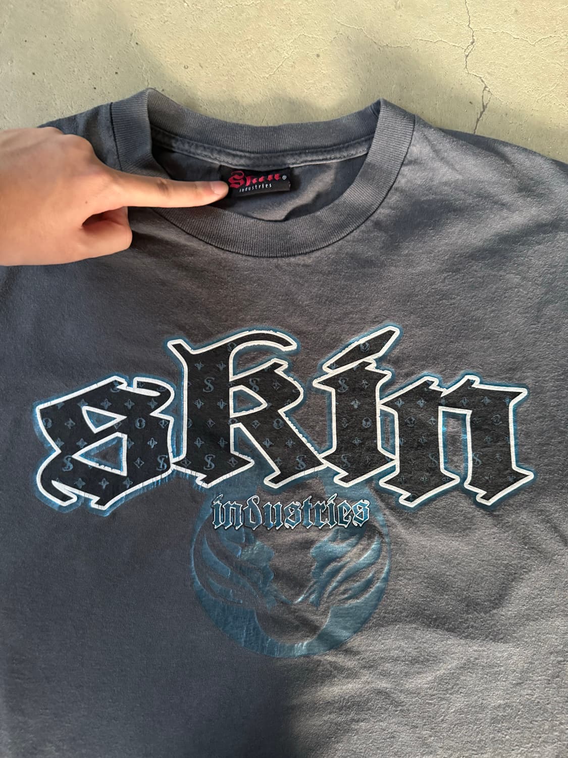 130$ Vintage Y2k Skin industries 티셔츠 XL 상품이미지2