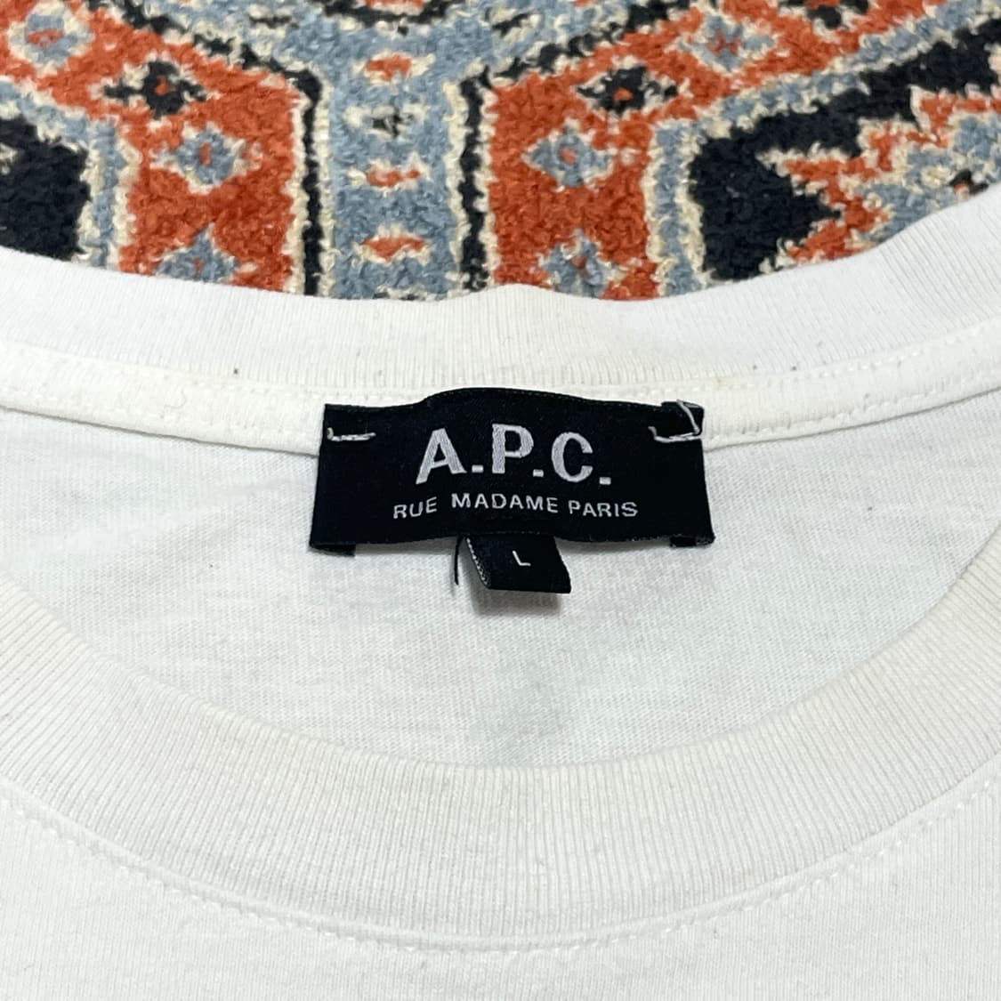 아페쎄 스펠로고 화이트 반팔티셔츠 남성L 상품이미지4