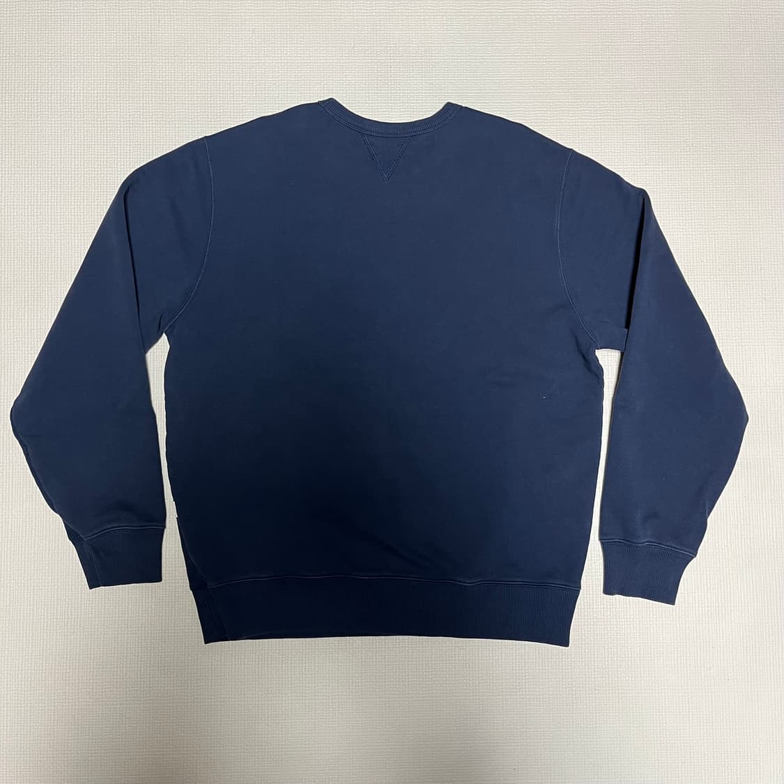 에임레온도르 23FW 레온 크루넥 맨투맨 네이비 에메레온도르 상품이미지2