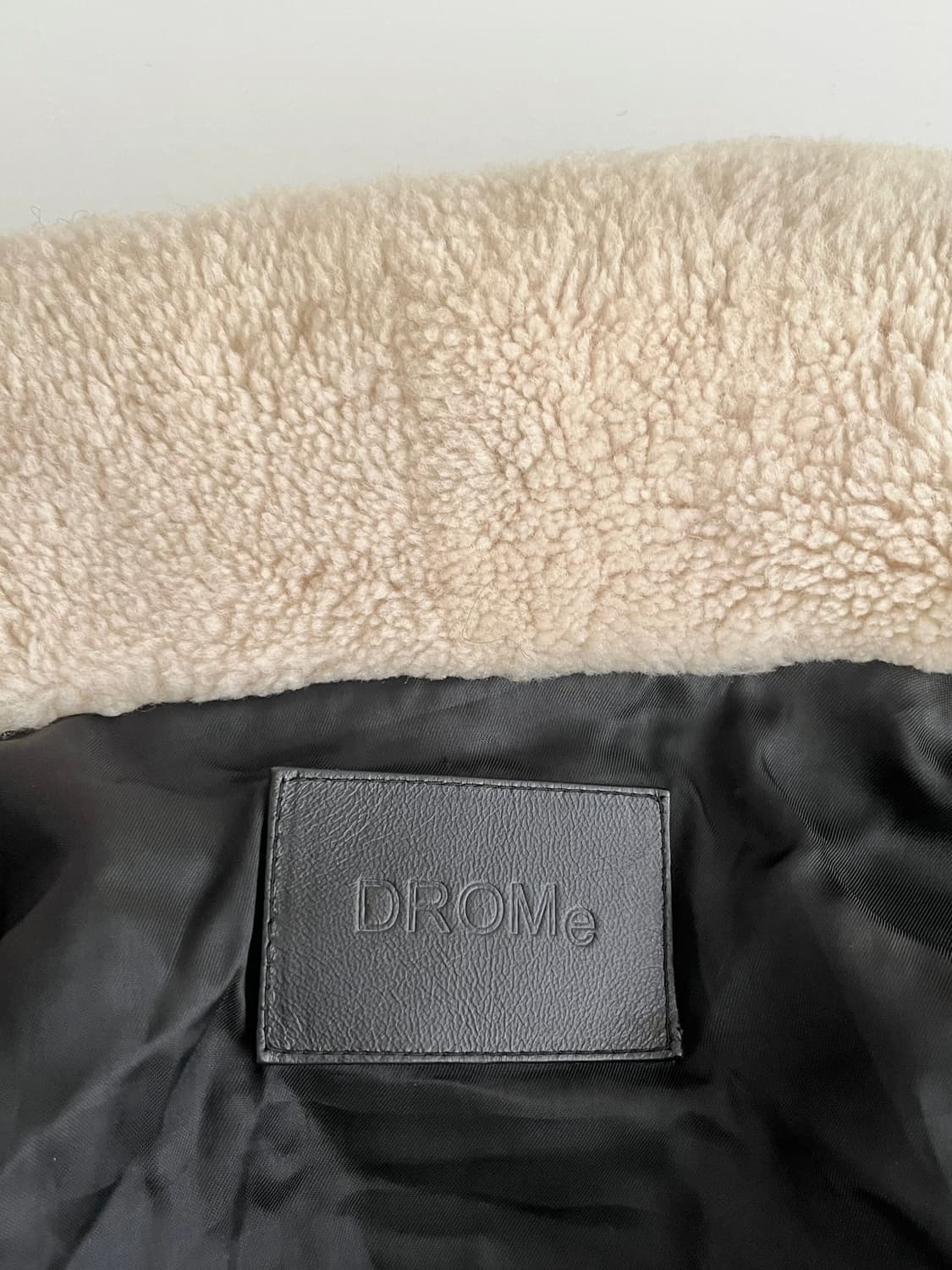 82-94-160) 한섬 수입 드로메 DROME 양털 자켓 상품이미지5