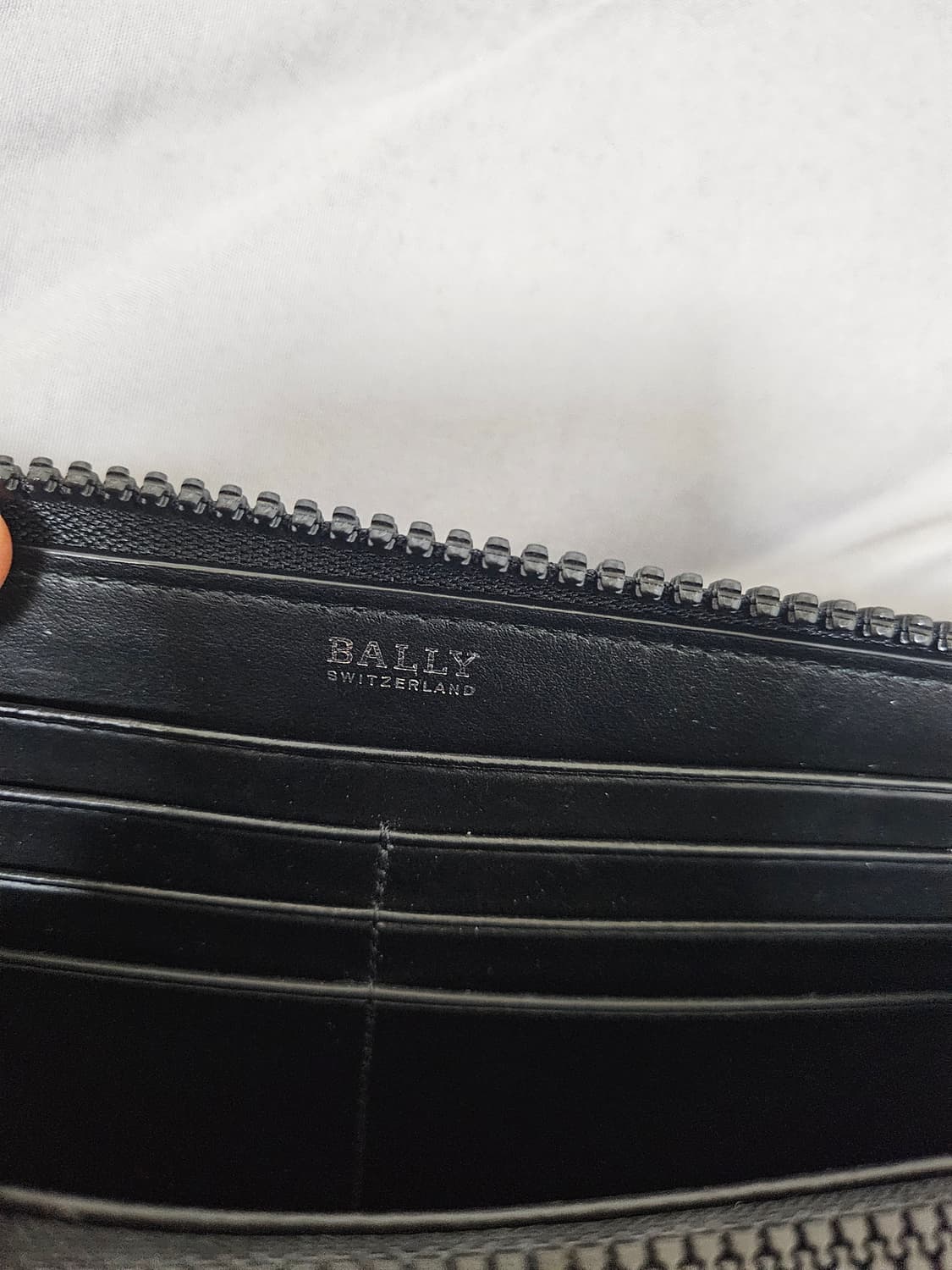 발리 지퍼 장지갑 상품이미지4