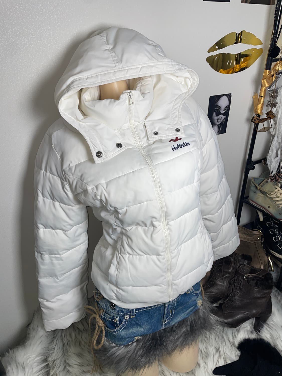 홀리스터 화이트 울프죠 패딩 상품이미지1