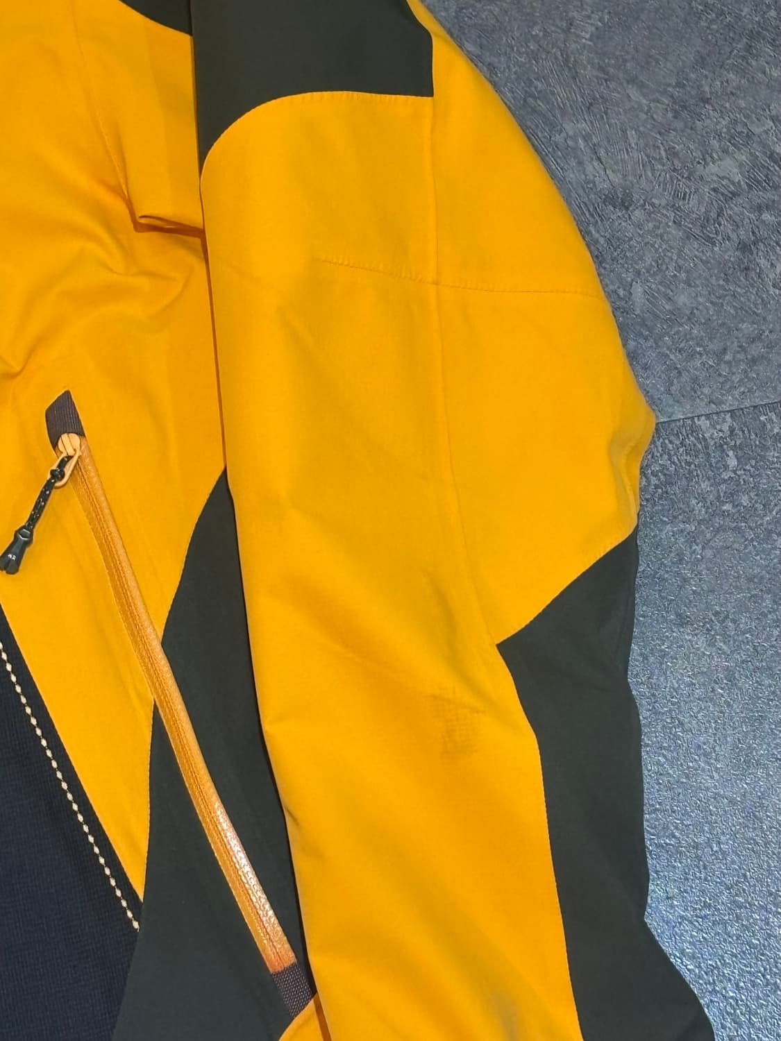 K2 바람막이 잠바 95사이즈 상품이미지5