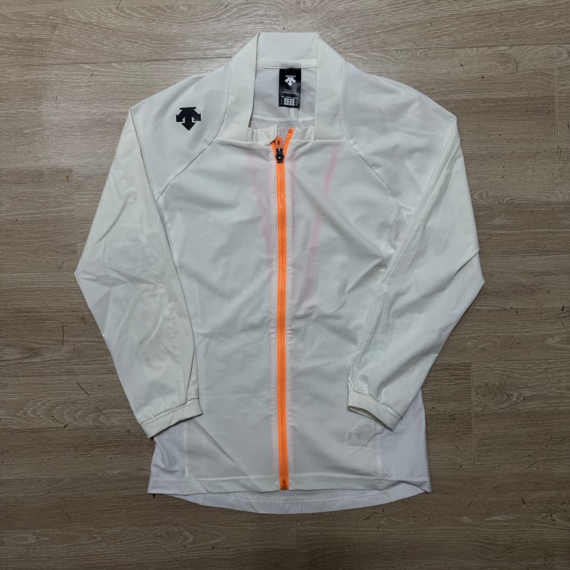 데상트 키즈 기능성 바람막이 자켓 상품이미지1