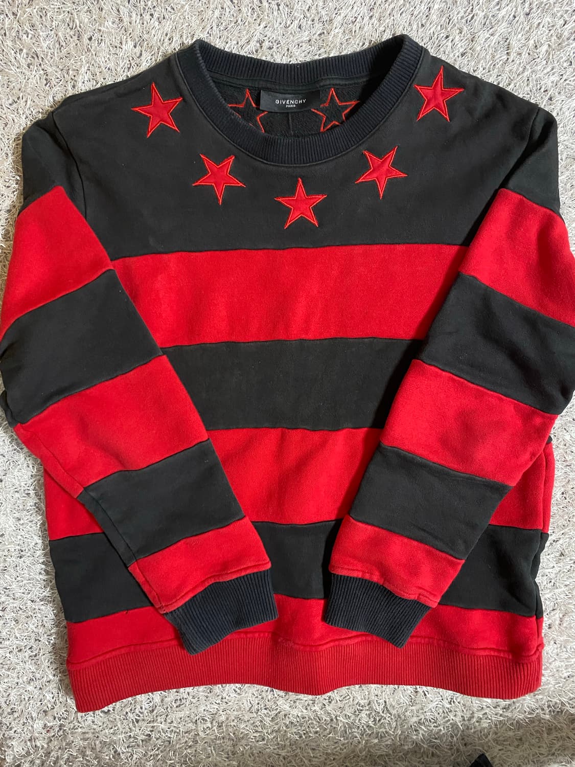 지방시 스타패치 맨투맨 상품이미지2