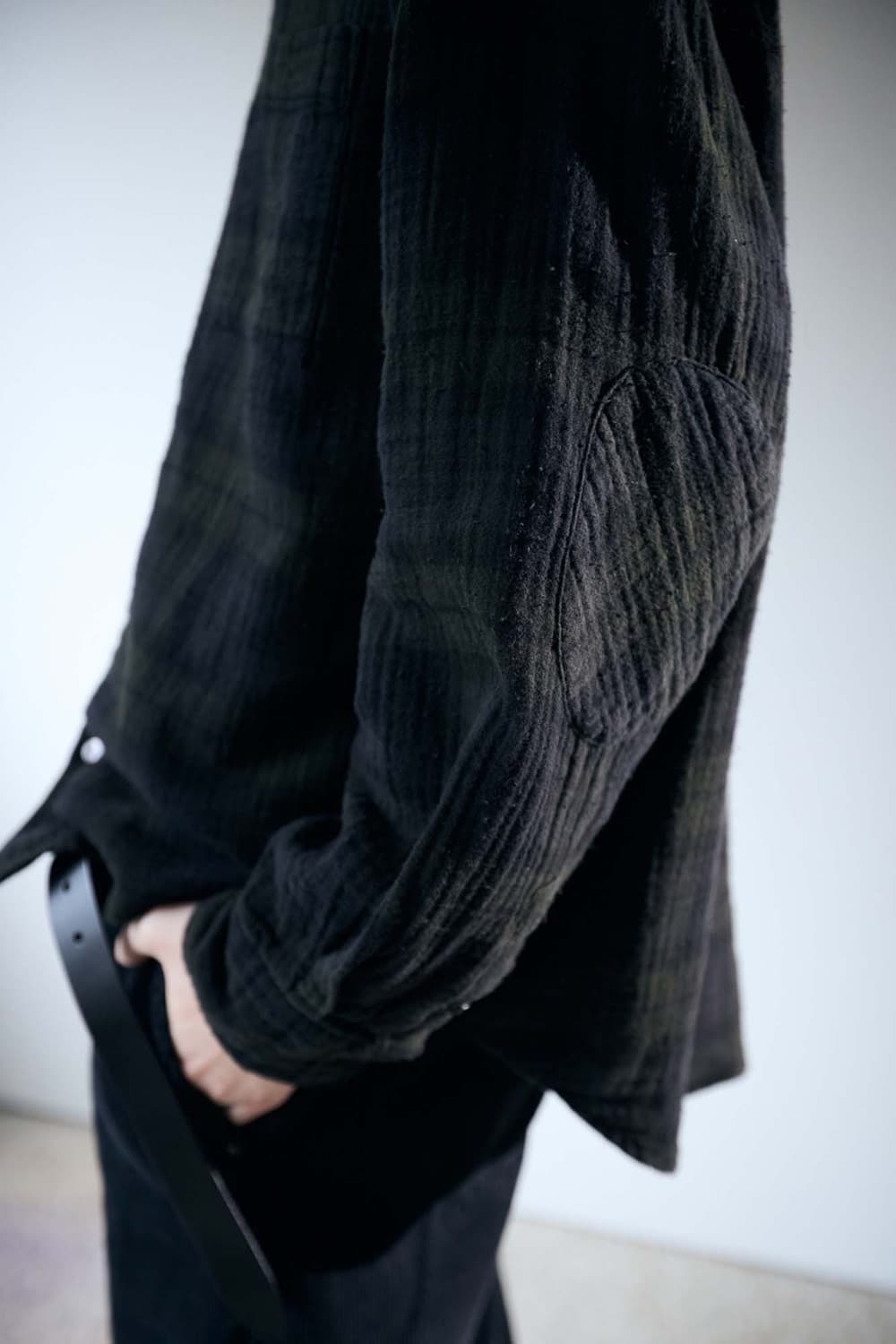 해칭룸 / 아카이브 셔츠 v2 dyed black watch / 3 상품이미지1