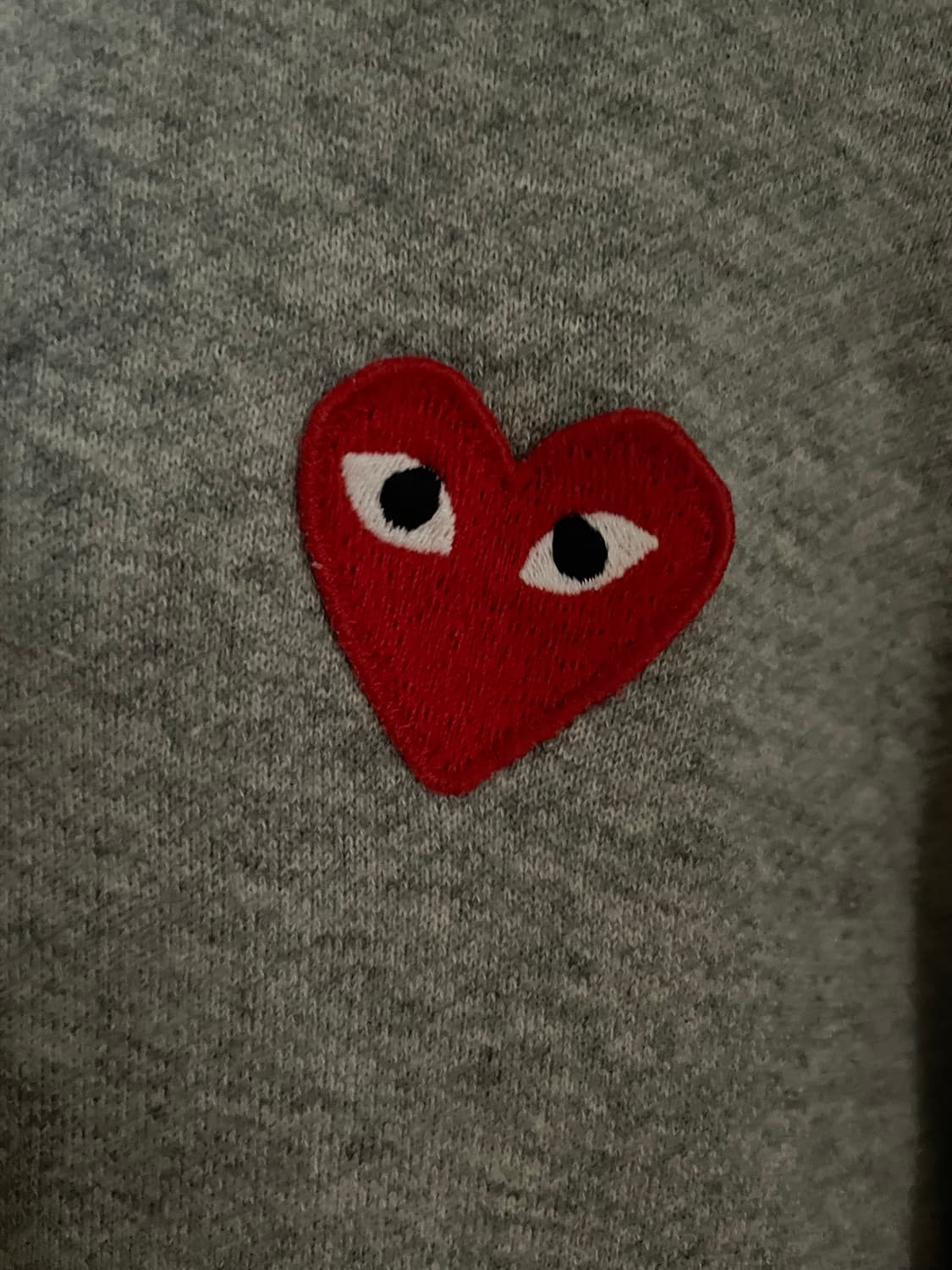 꼼데가르송 그레이 레드와펜 집업 후디 상품이미지2