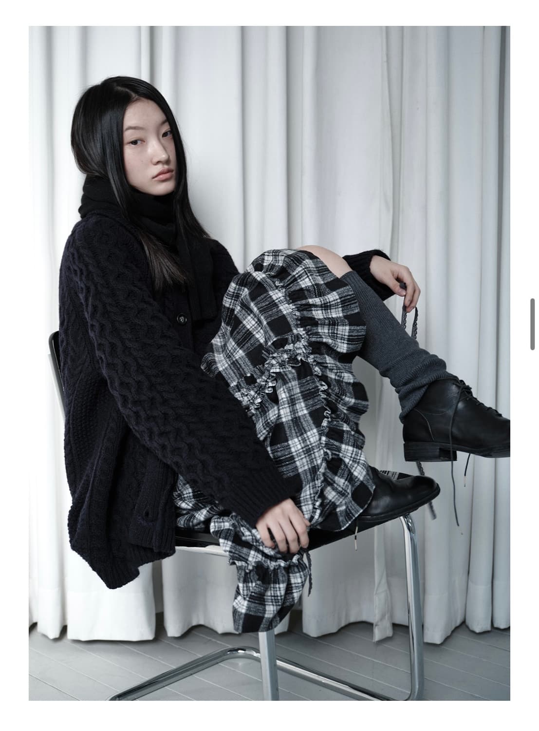 생긴스튜디오 wool check skirt 상품이미지3