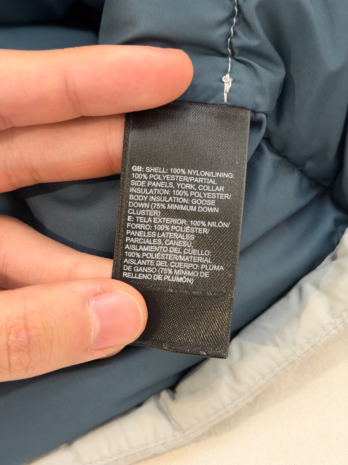 해외판) 노스페이스 550필 구스다운 경량패딩 그레이 상품이미지9