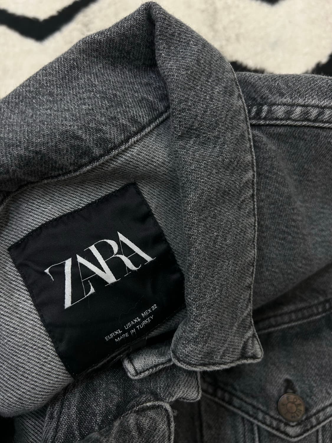 [XL]ZARA 크롭 워시드 데님 자켓/그레이 상품이미지4
