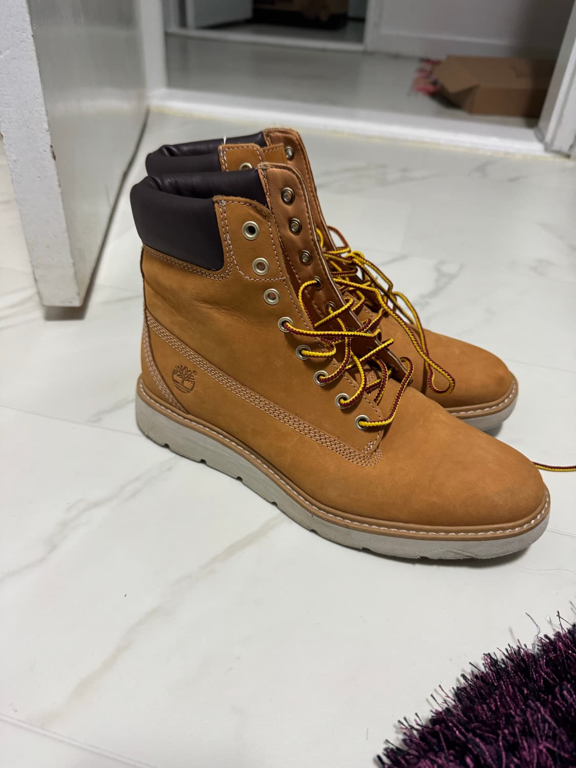 팀버랜드 6인치 부츠 250 (240~250 허용) 정품 상품이미지1