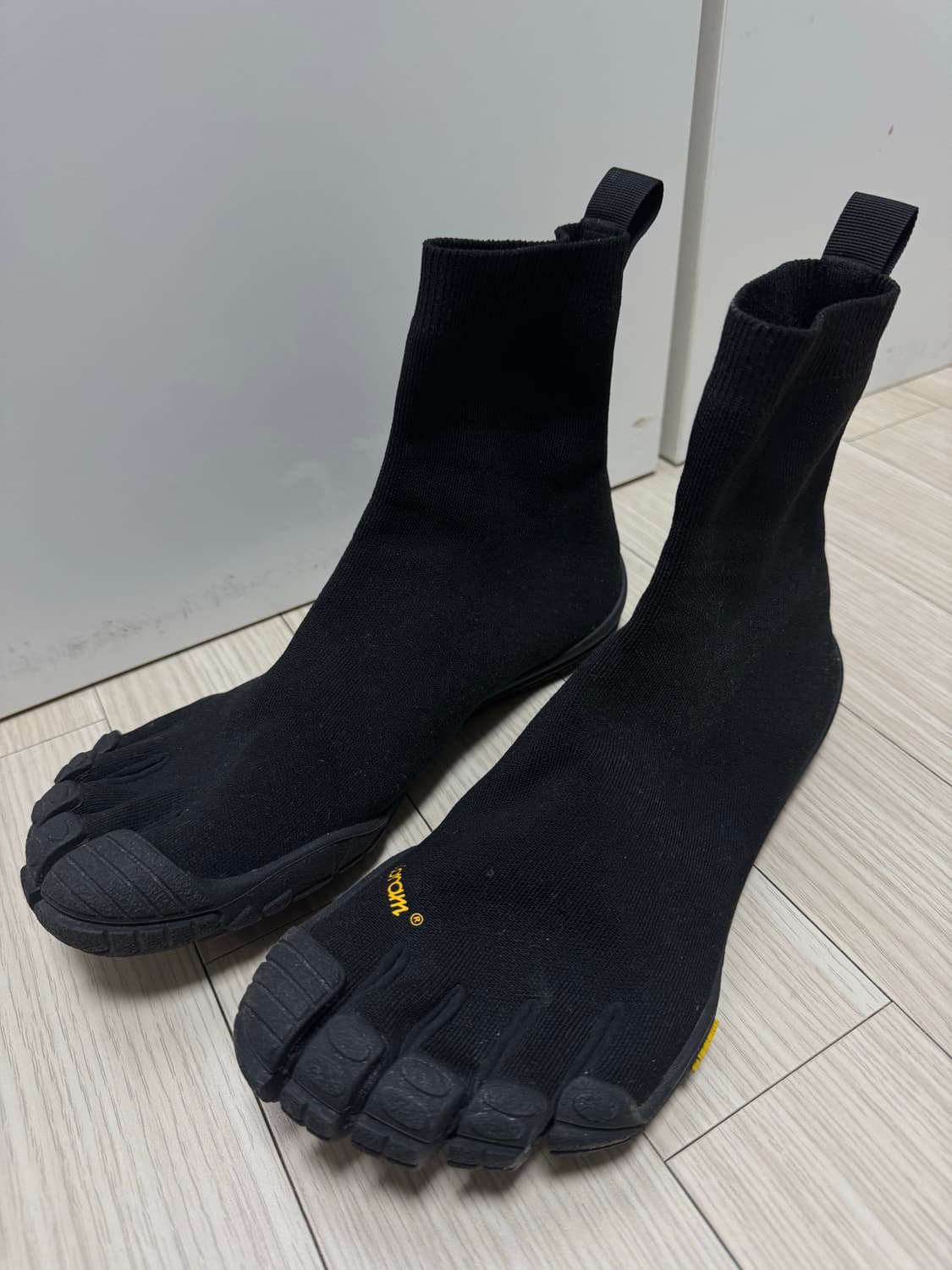 [42] 발렌시아가 파이브핑거 플렛 상품이미지3