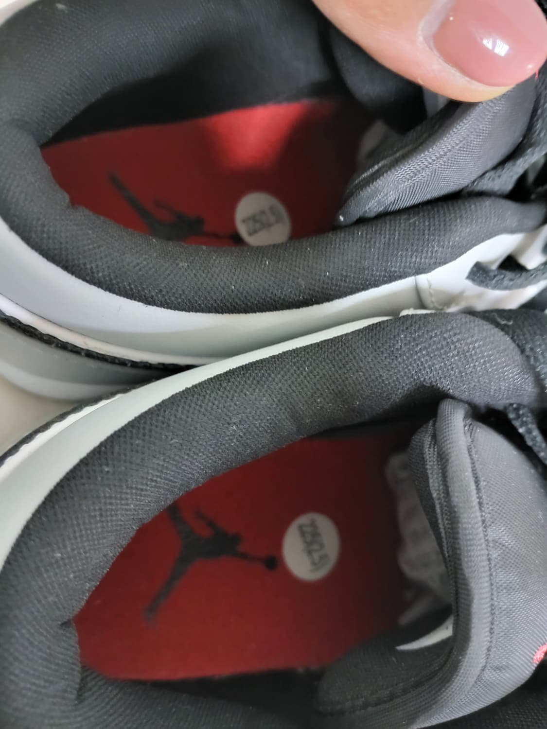 나이키 조던1 로우 라이트 스모크 그레이 225 상품이미지5