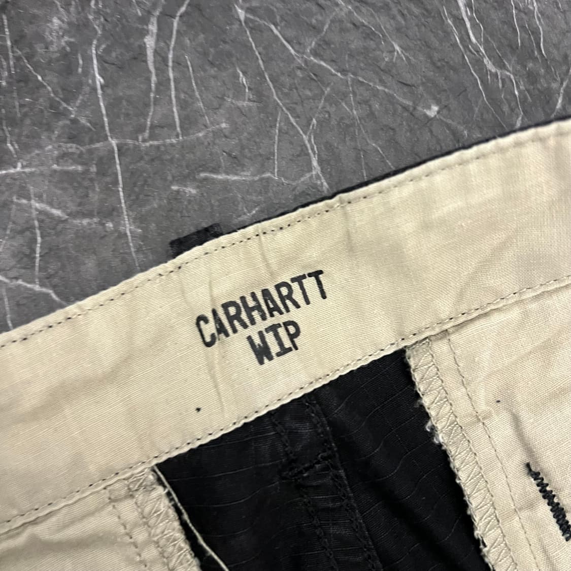 칼하트 WIP 에비에이션 카고팬츠 블랙 상품이미지6