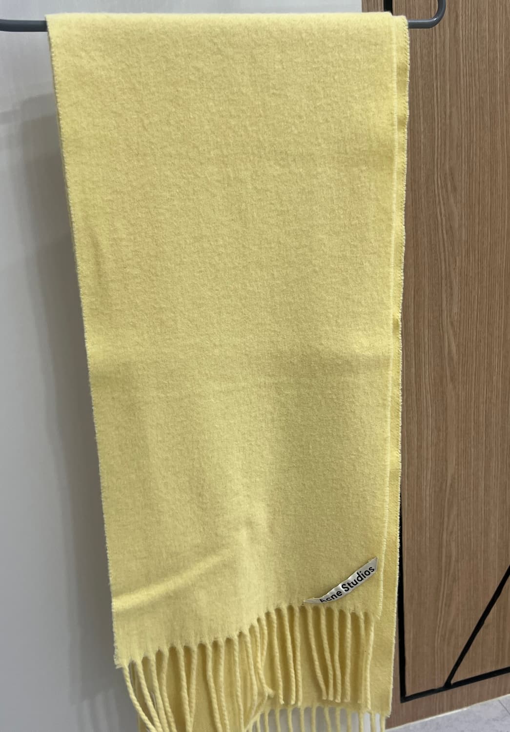 아크네스튜디오 스키니 머플러 옐로우 상품이미지1