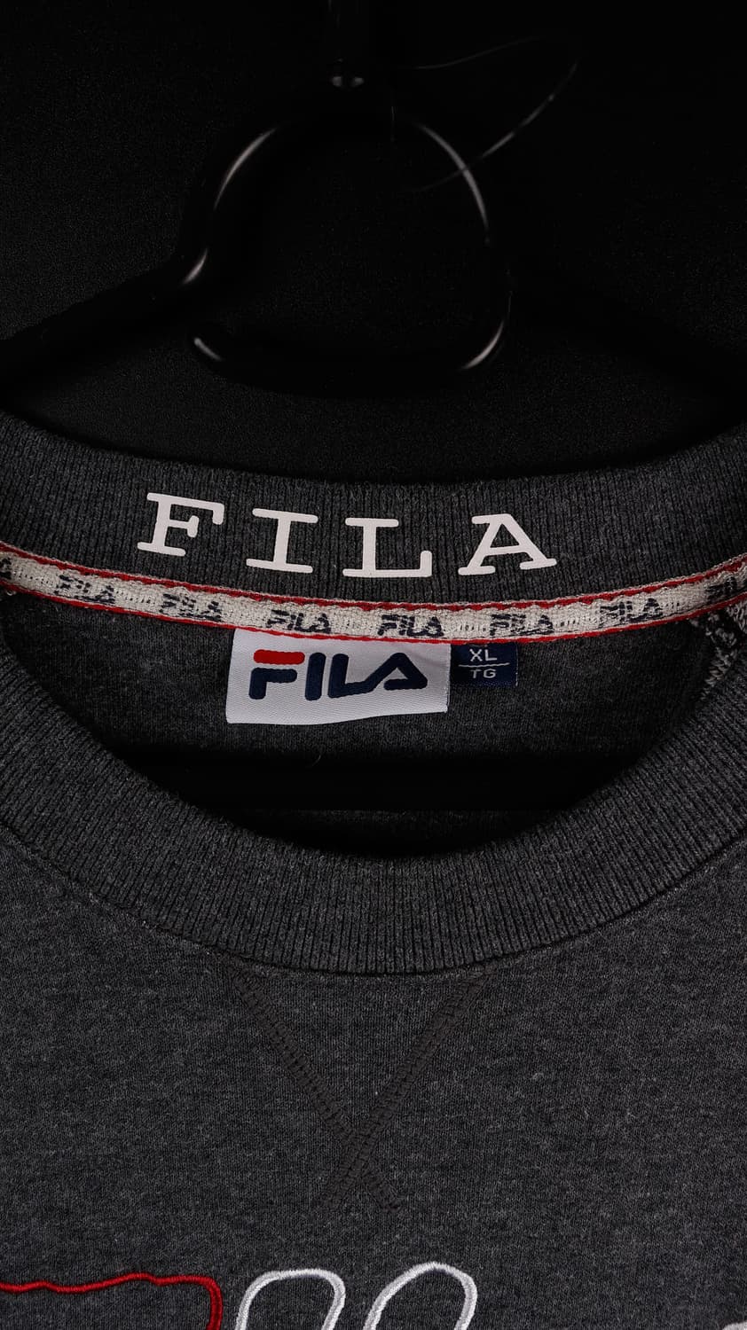 휠라 센터 로고 스웻셔츠  상품이미지2