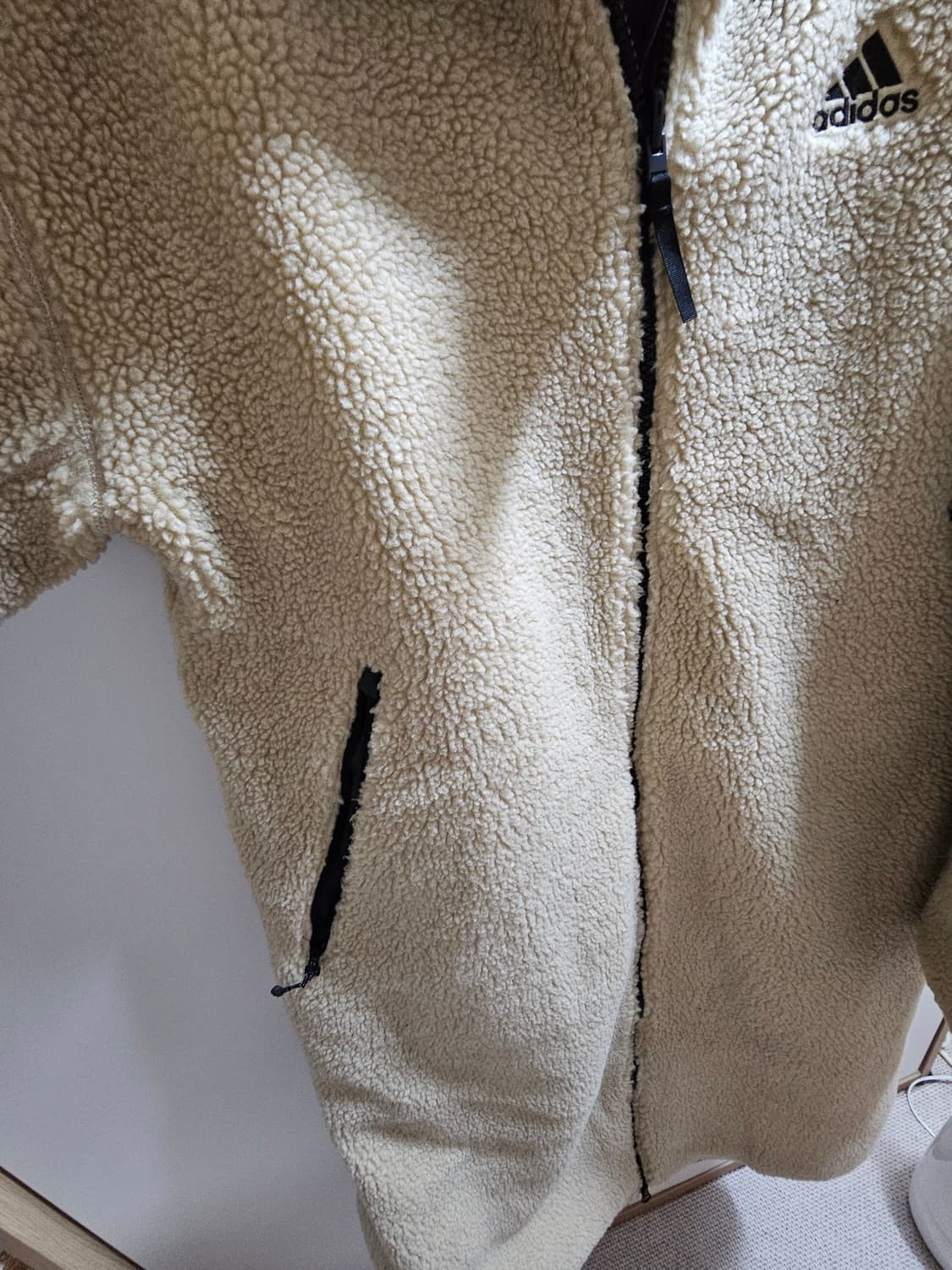 아디다스 롱 리버서블 쉐르파 자켓 상품이미지3