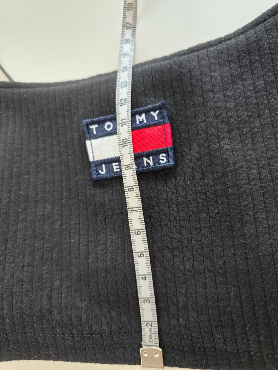 타미진스 블랙 크롭 나시 XS 상품이미지4