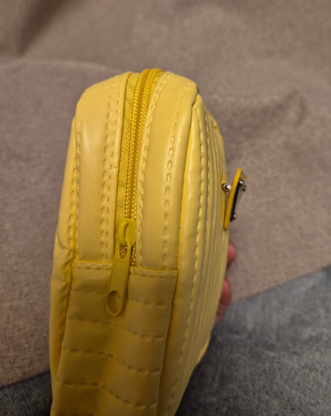 프라다 브로치 리폼 방수  파우치 상품이미지3