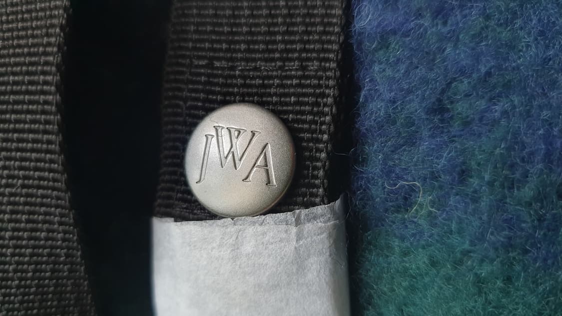 유니클로 JW앤더슨 블랭킷, 콜라보 상품이미지2