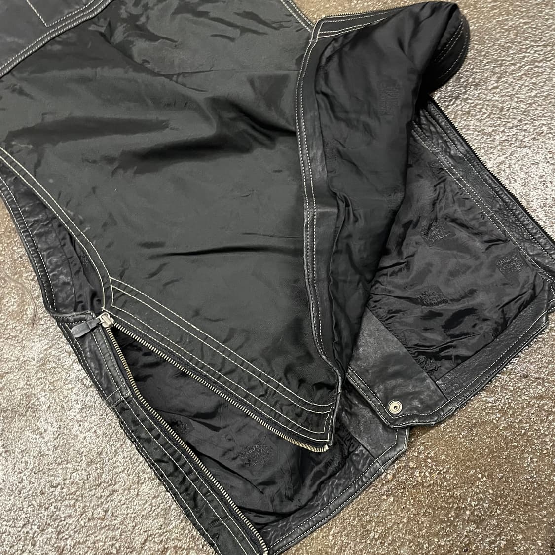 마리떼프랑소와저버 레더 베스트 (100) 상품이미지6