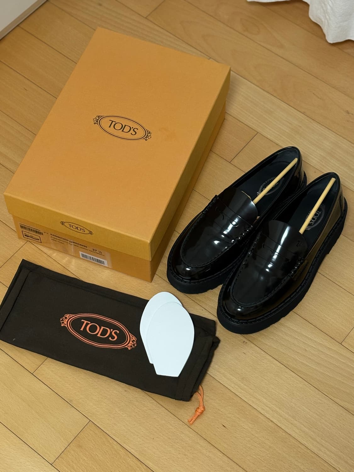 TODS 토즈 여성 로퍼 37 1/2 상품이미지1