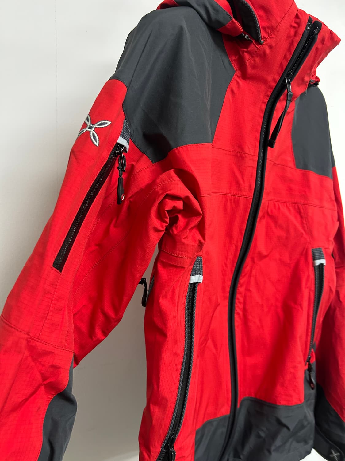 Montura 몬츄라 등산 여성 바람막이 S 상품이미지3