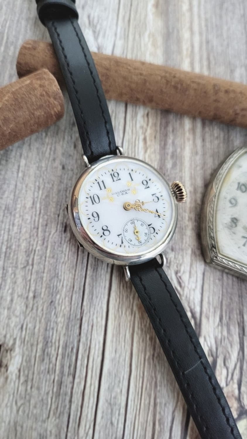 [특가상품]정품 월삼 1925년 에나멜 트렌치 수동 시계 상품이미지4