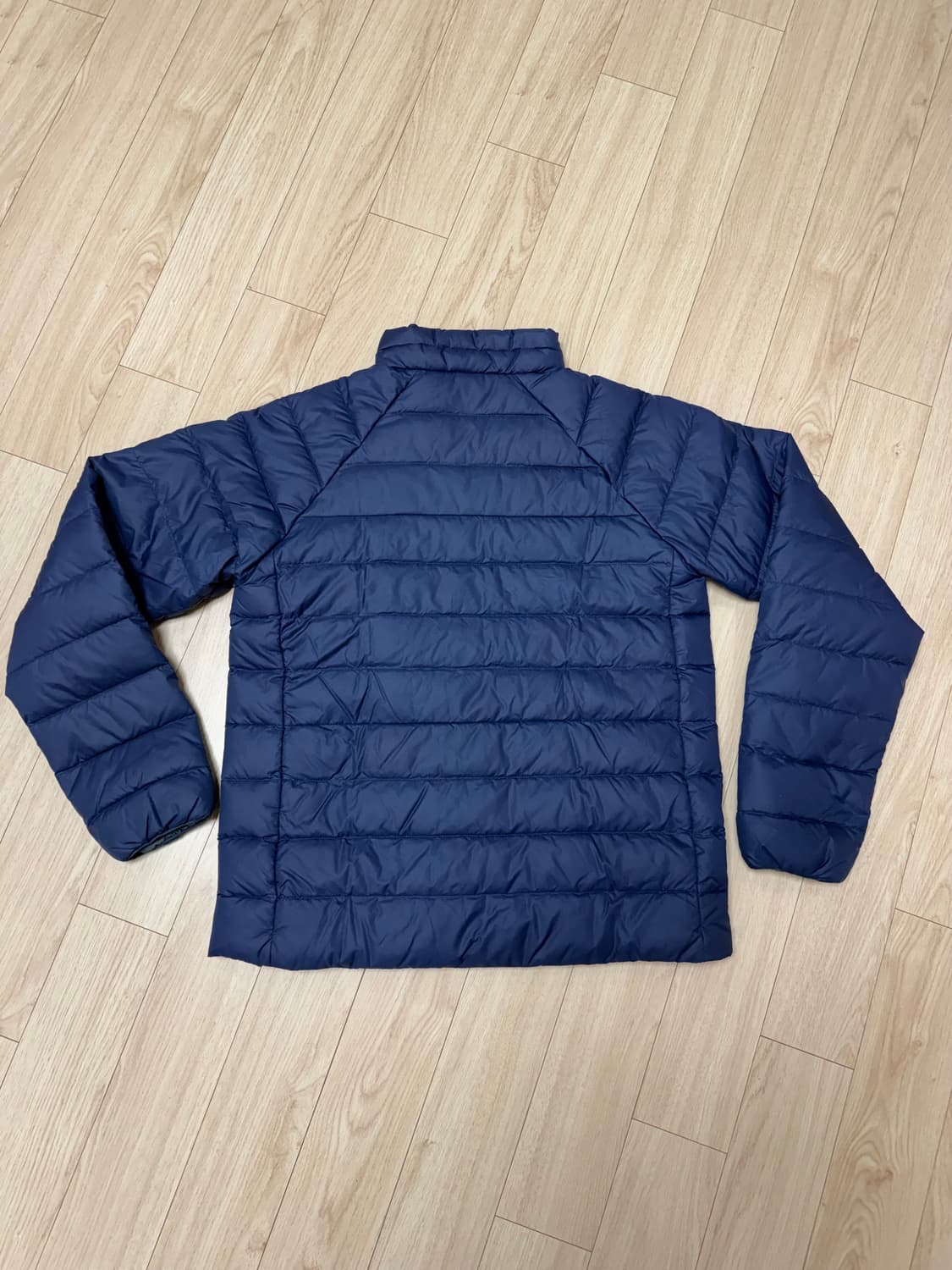 파타고니아 키즈 다운 패딩 xxl 상품이미지2