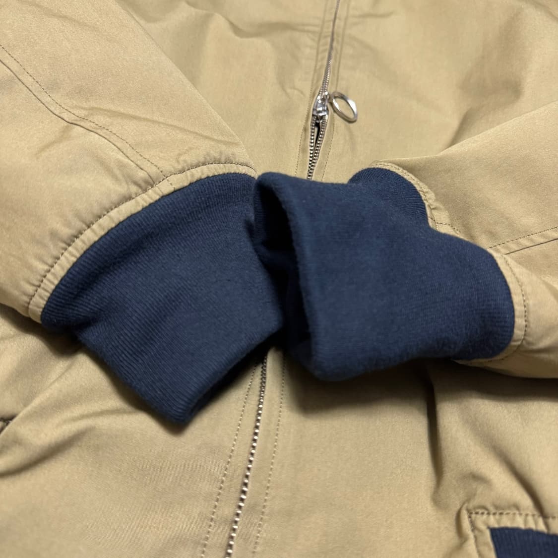 COSEI by 어반리서치 21aw 베이지 트윌 하이넥 집업 블루종 자켓 상품이미지4