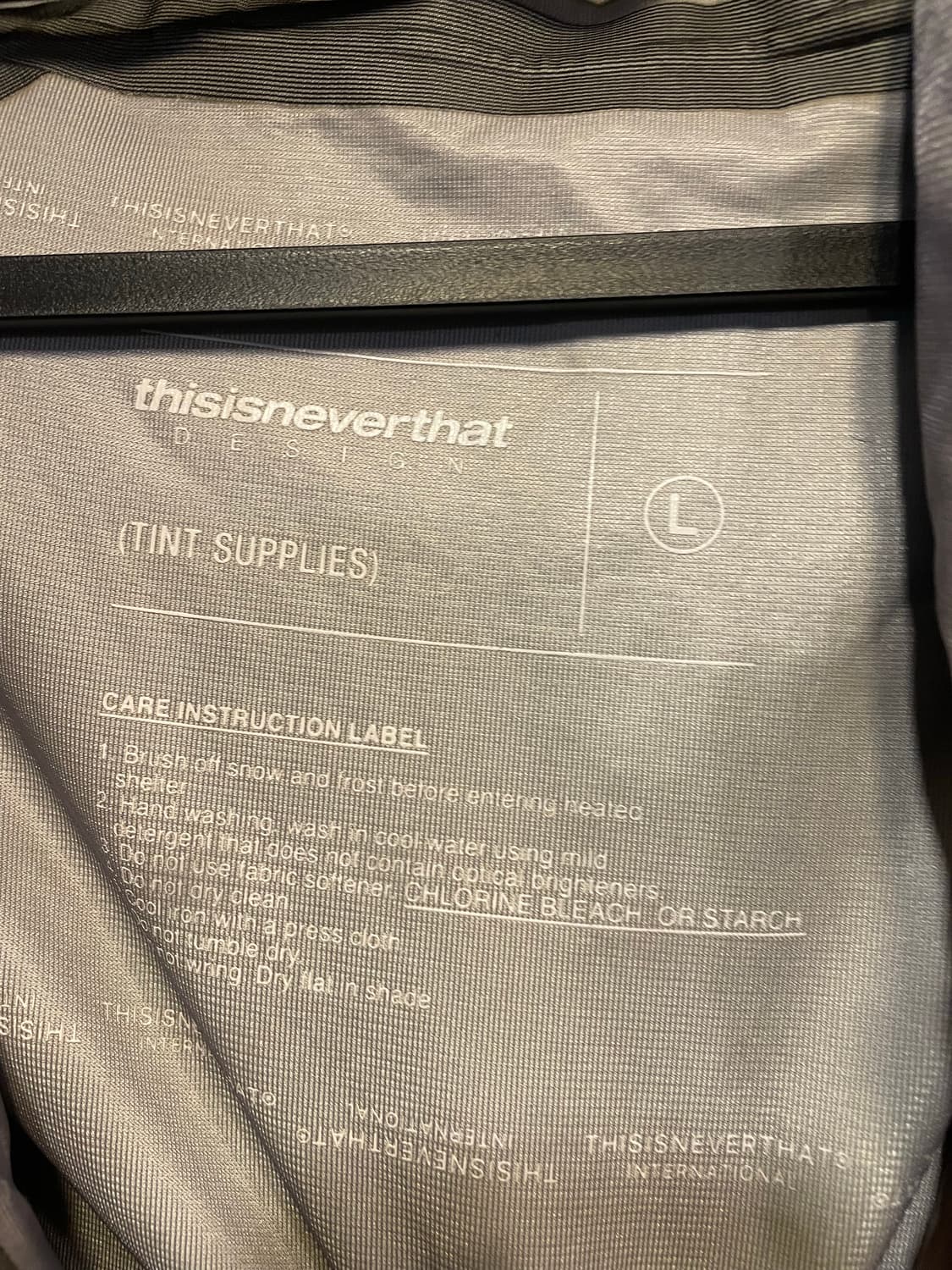 디스이즈네버뎃 바람막이 L 루즈핏  상품이미지5