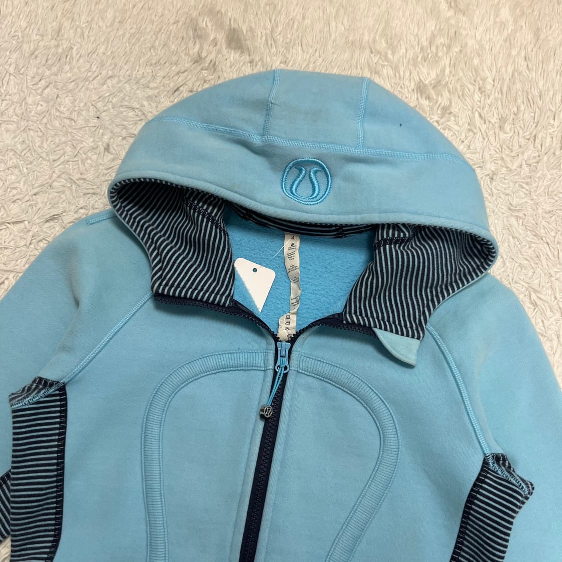 룰루레몬 후드집업 상품이미지2