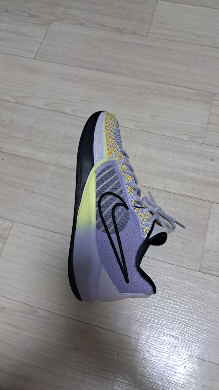 나이키 사브리나EP.1 스파크 상품이미지4