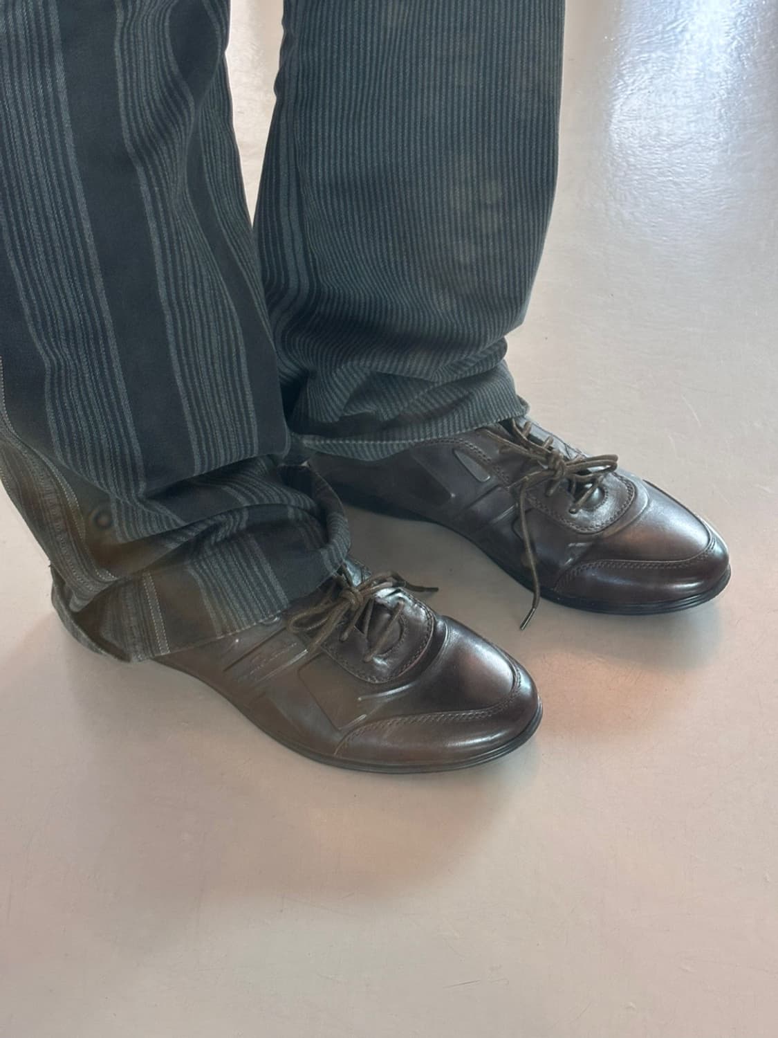 Vintage Ferragamo Sneakers 상품이미지1