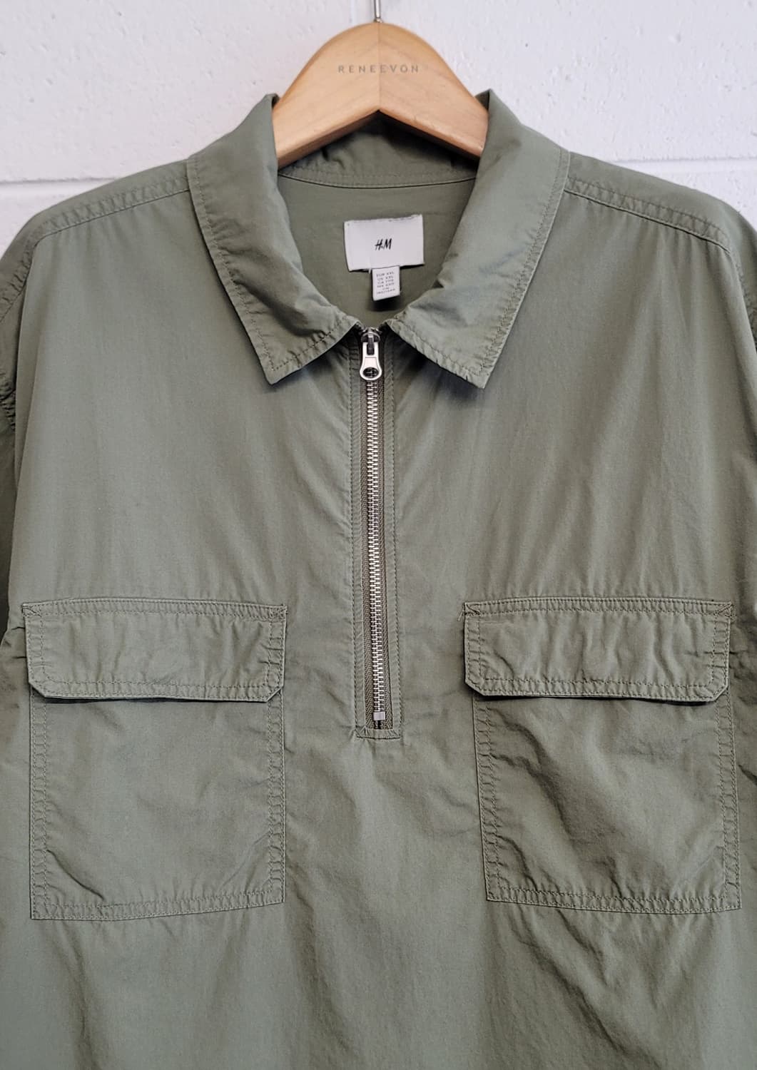 [110.XXL.오버핏] H&M(에이치엔엠) 반집업 오버핏 셔츠 판매 상품이미지3