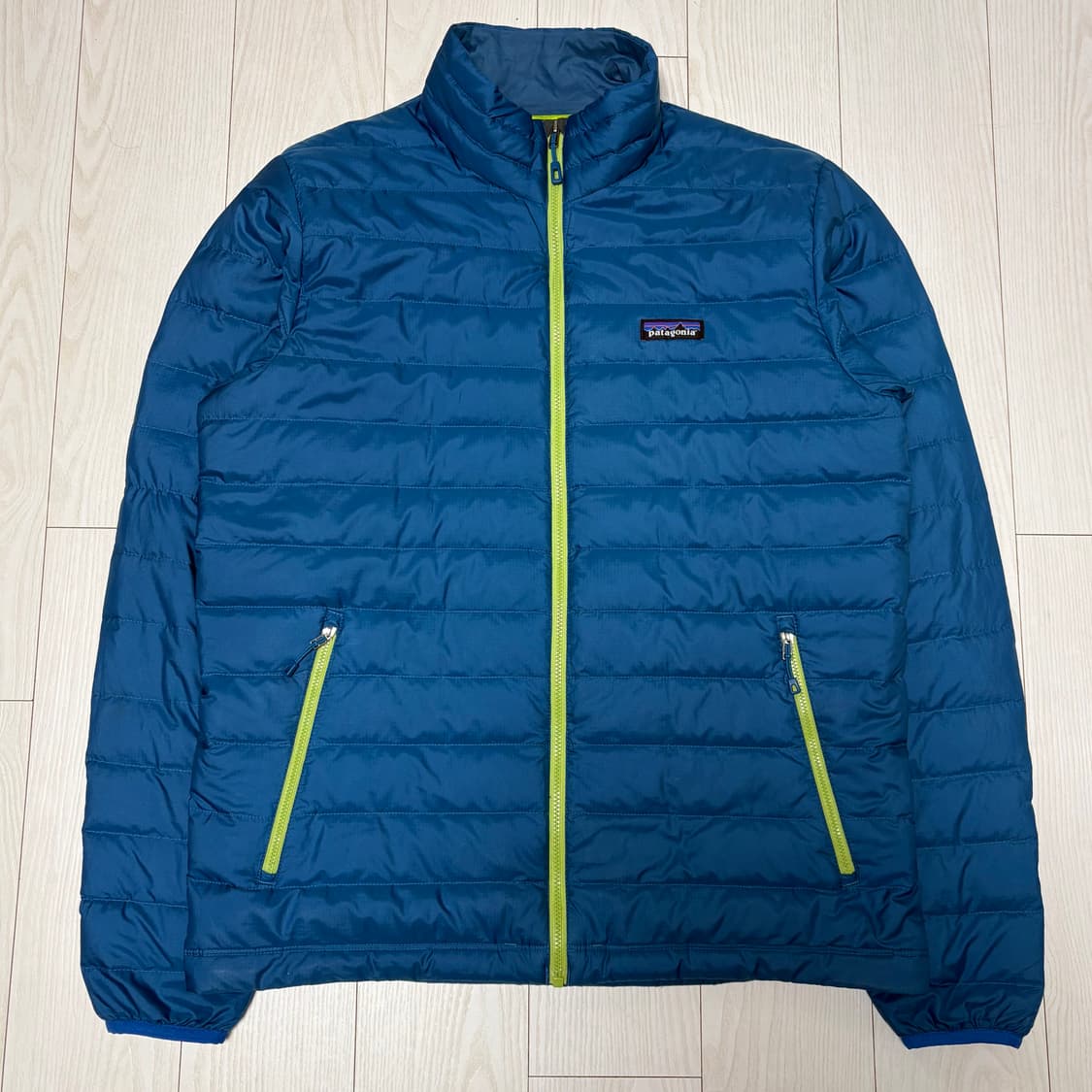 [M] 파타고니아 다운스웨터 상품이미지1