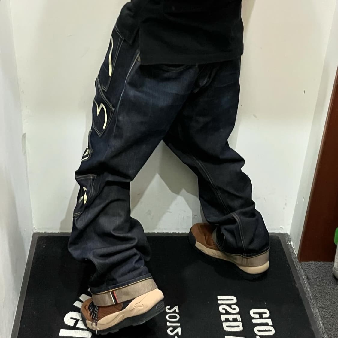 EVISU Multi Pocket Pants 상품이미지6