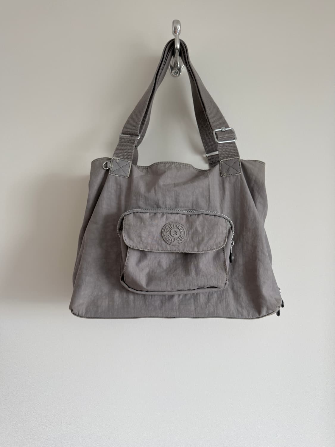키플링(Kipling) 빅 숄더백 상품이미지1