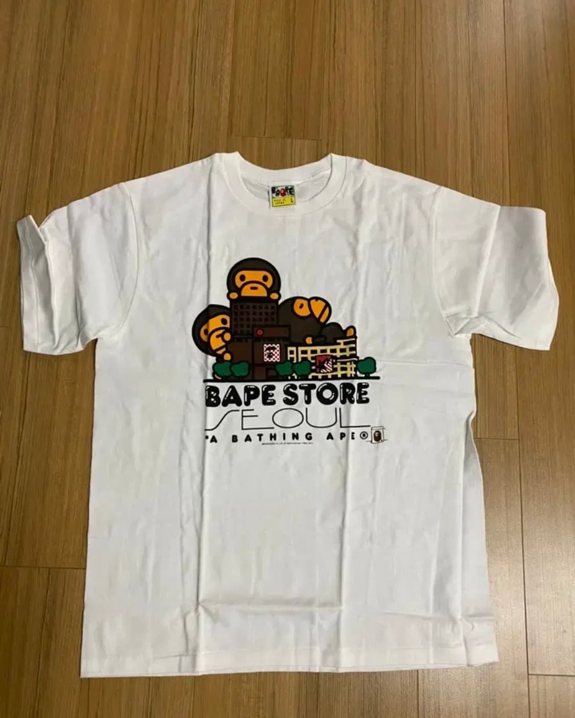 베이프서울 티셔츠 새것  상품이미지3