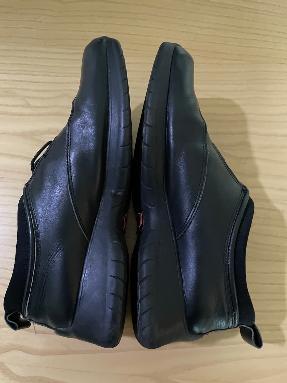 프라다 스포츠 스퀘어토 토글 스니커즈 상품이미지3