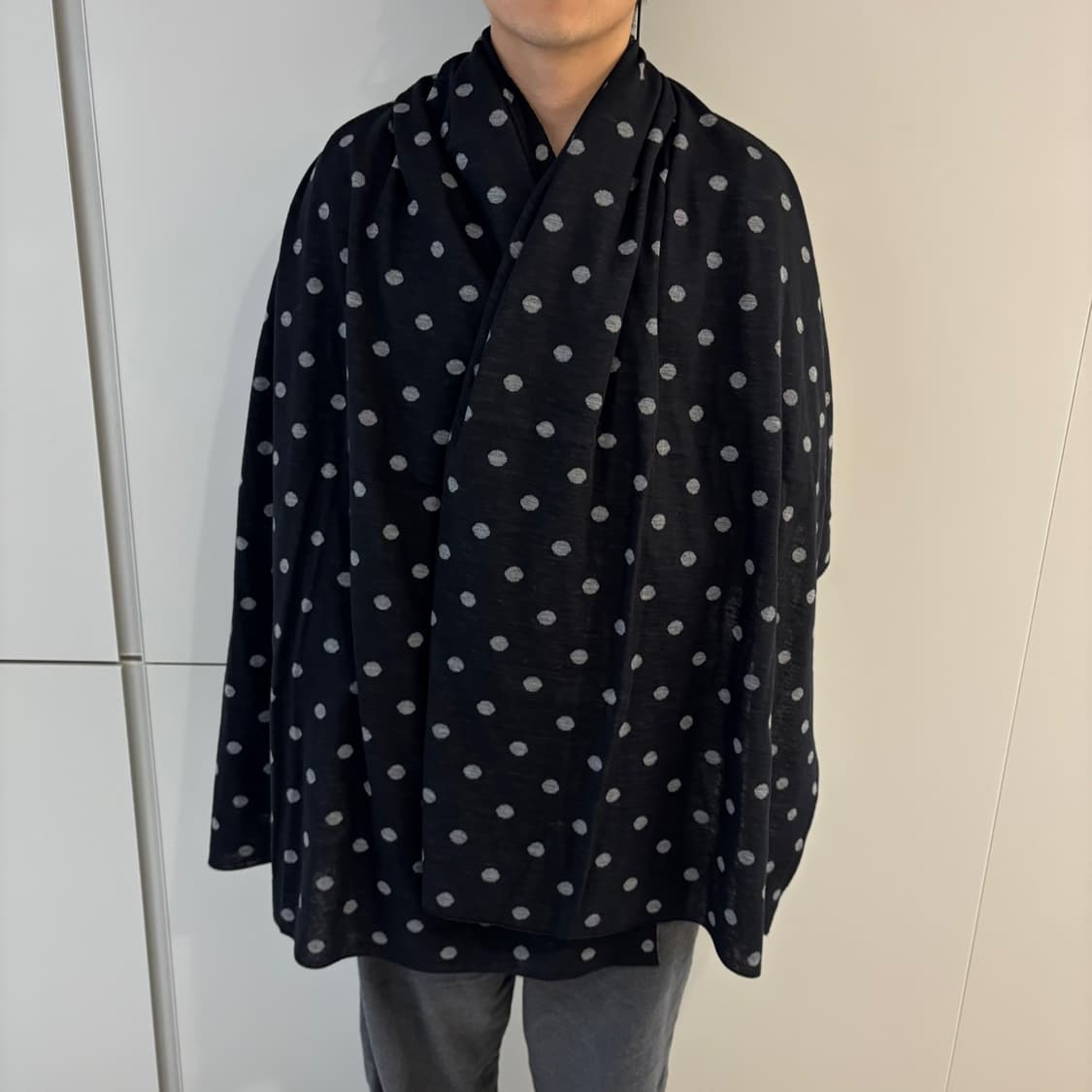 꼼데가르송 점보 도트 스톨 머플러 상품이미지5