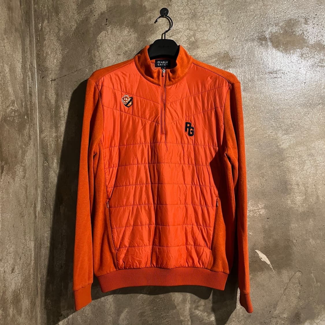 파리게이츠 퀼팅 반집업 니트 상품이미지1