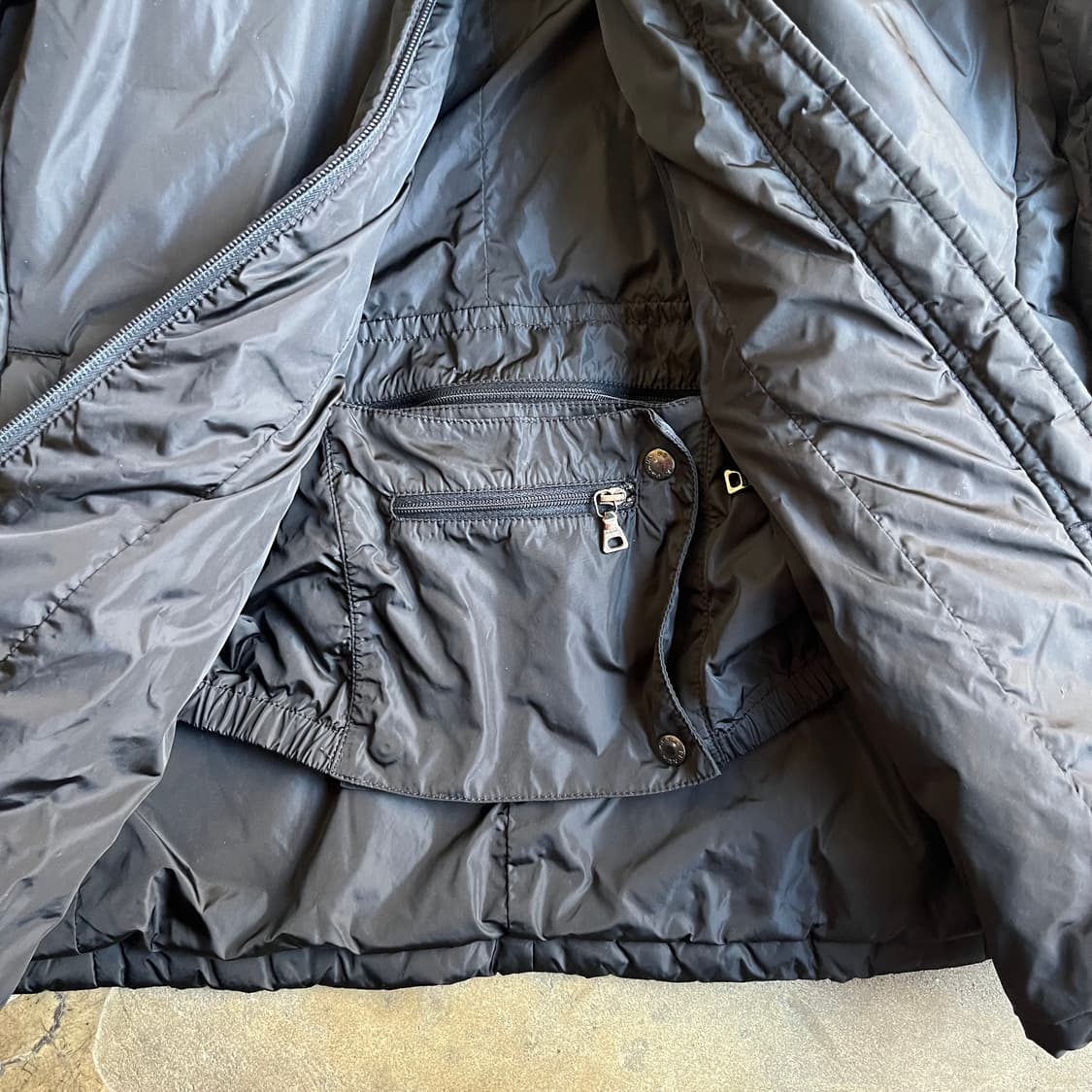 프라다 스포츠 여성 패딩 상품이미지5