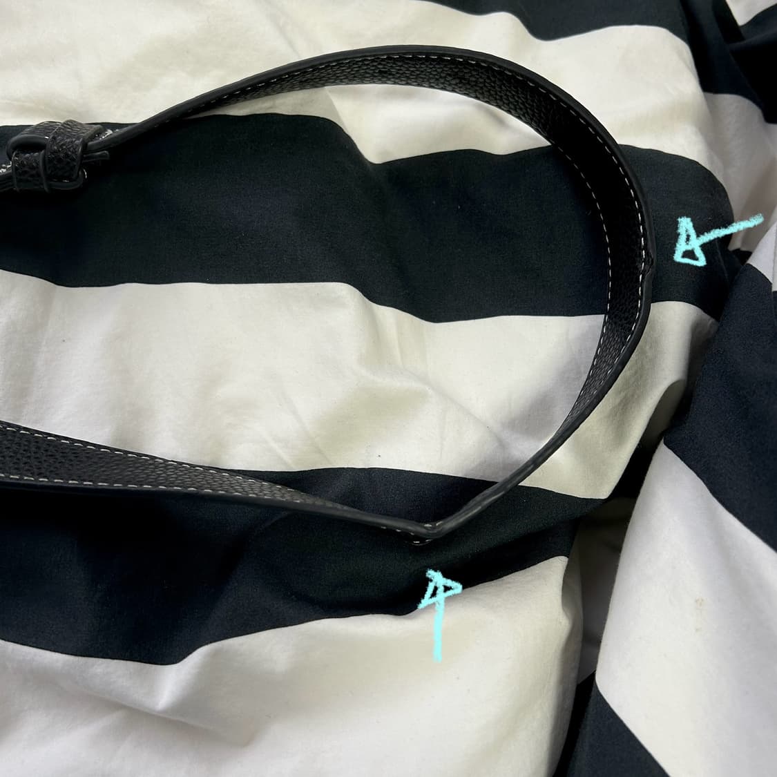 두마로 스티치 스코프백 상품이미지8