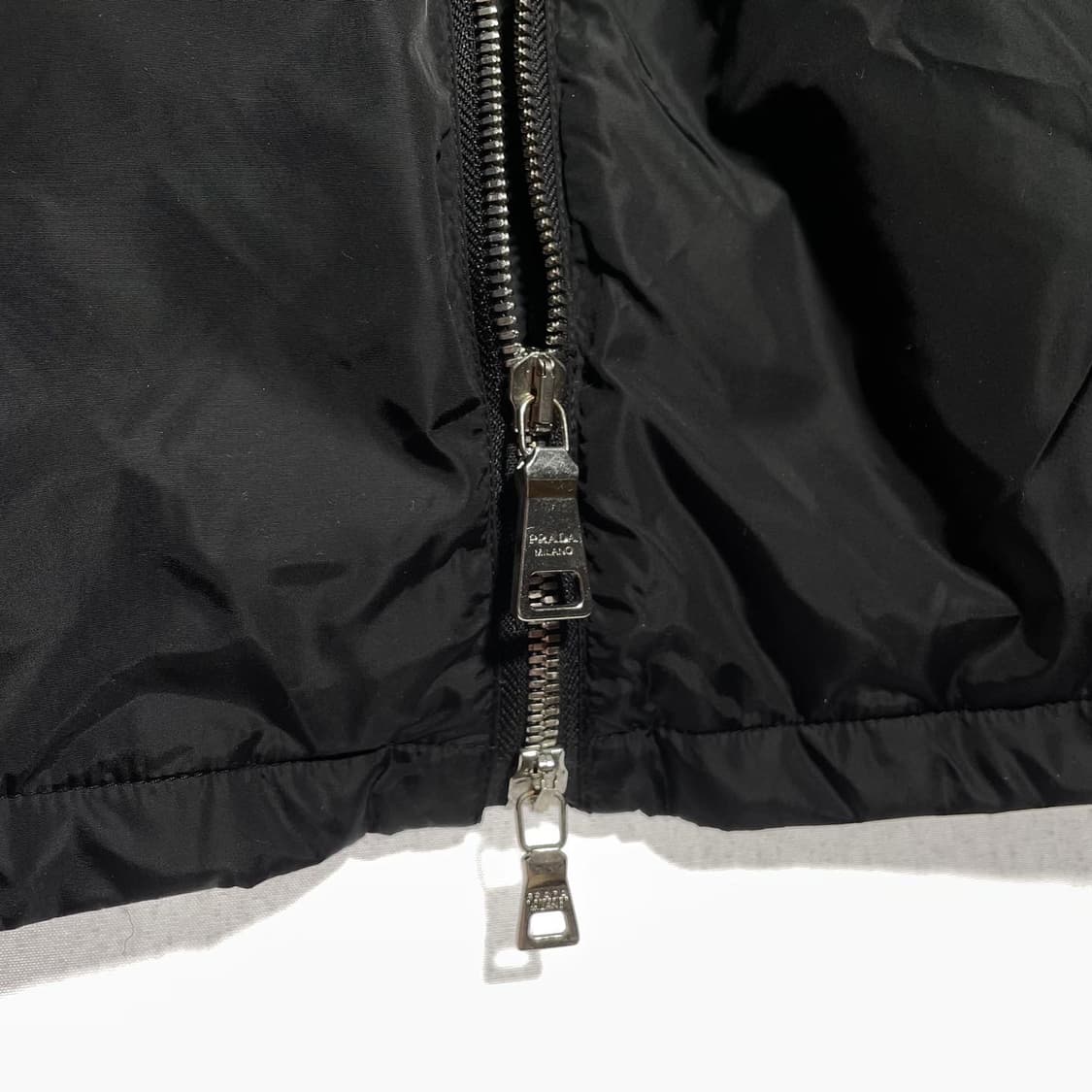 프라다 나일론 집업 하프롱 자켓  상품이미지3