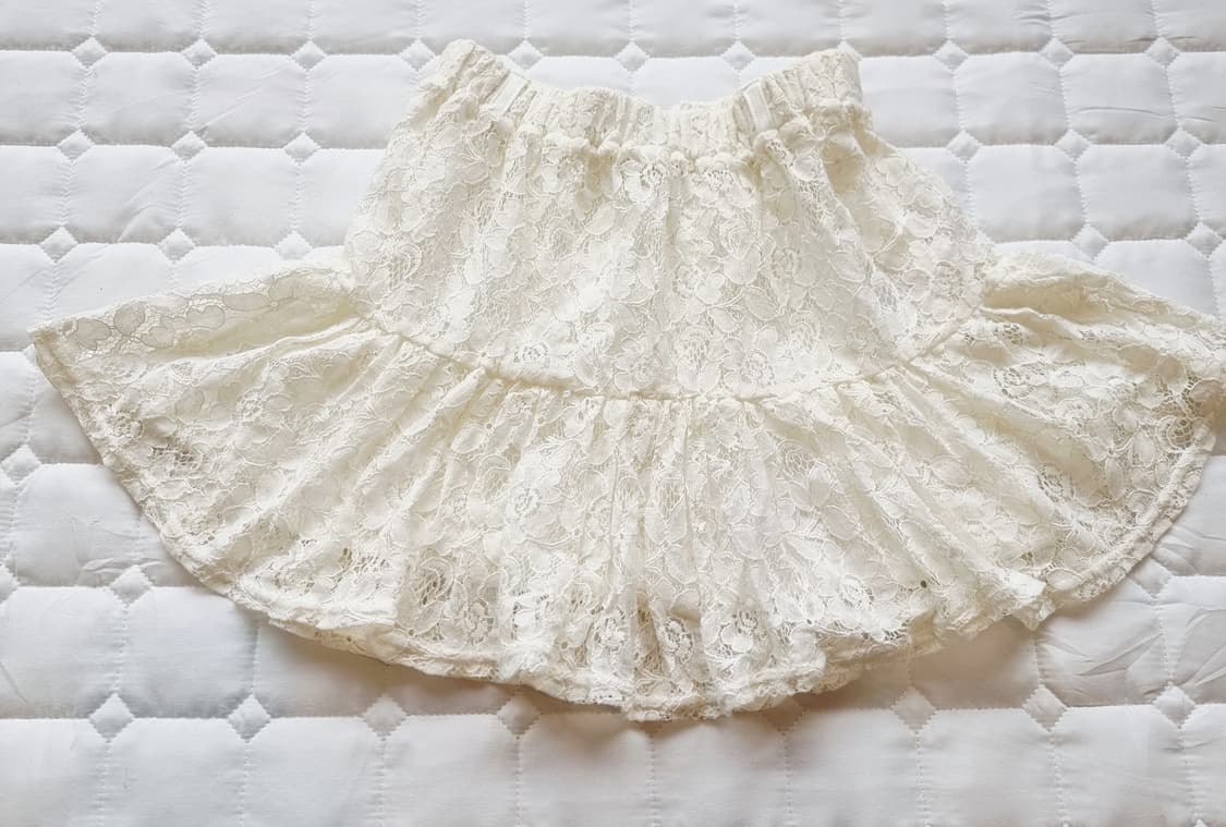 아이보리 레이스 플레어 스커트 상품이미지1