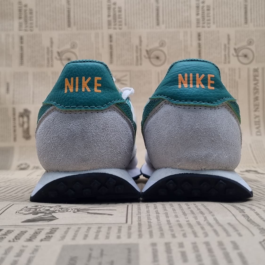 나이키 와플트레이너2 여성운동화235 상품이미지4