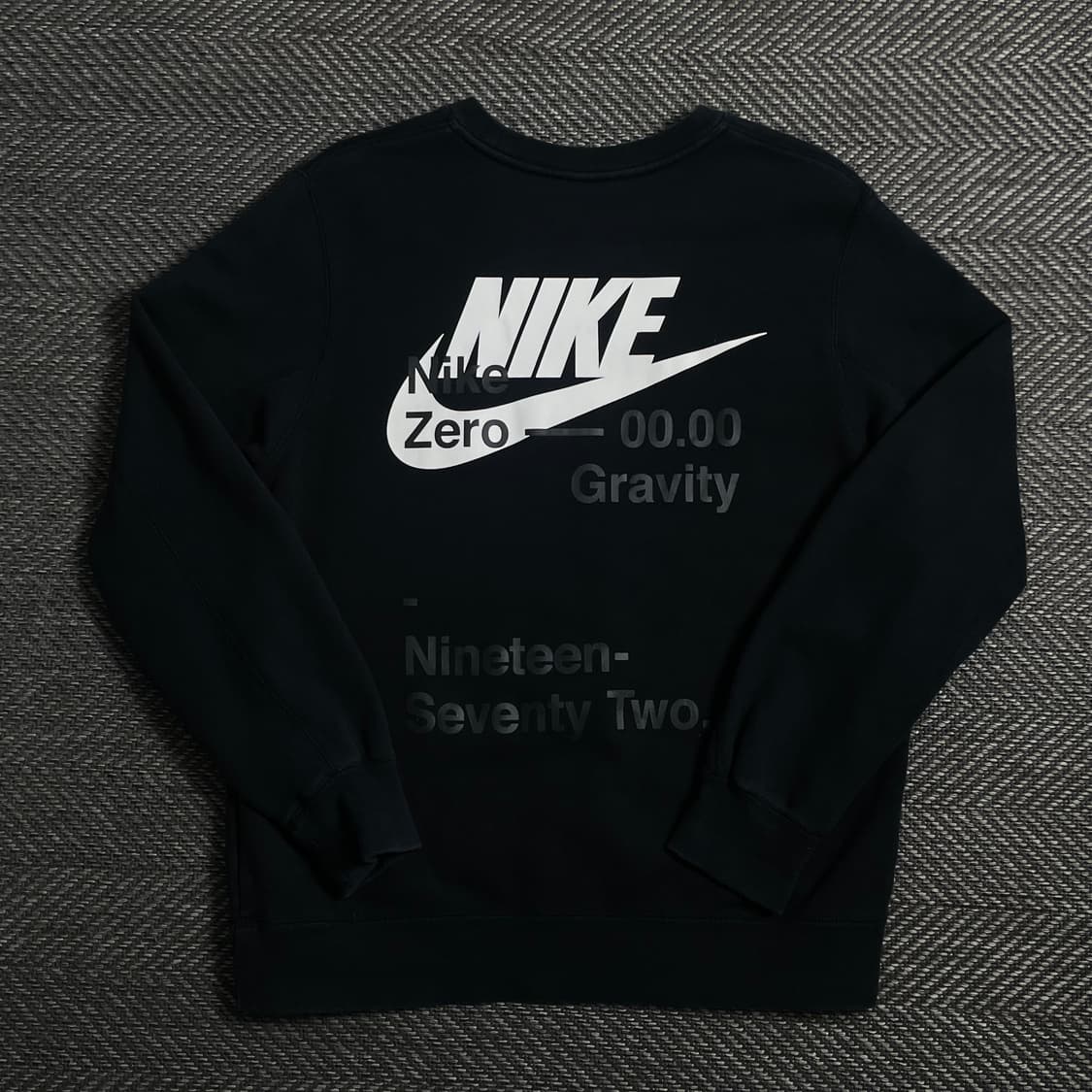 나이키 제로 그래비티 빅로고 크루 맨투맨y 4198 상품이미지2