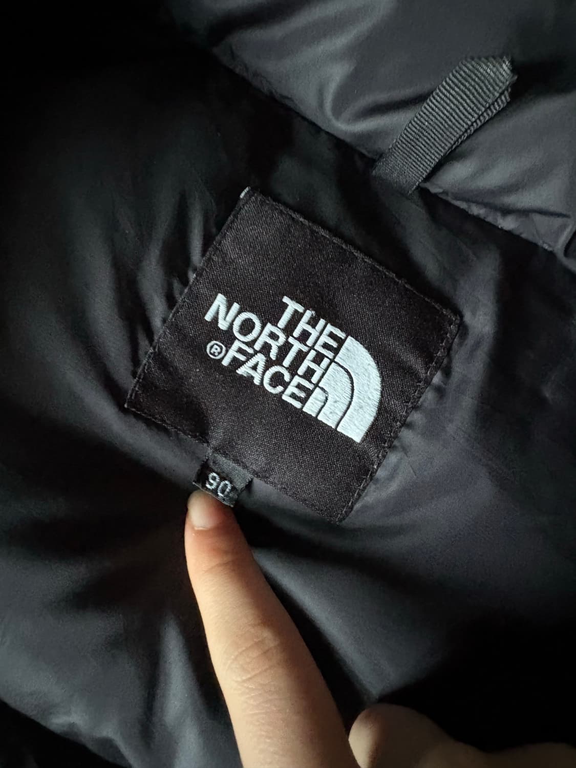 노스페이스 눕시 패딩 블랙 90  상품이미지3